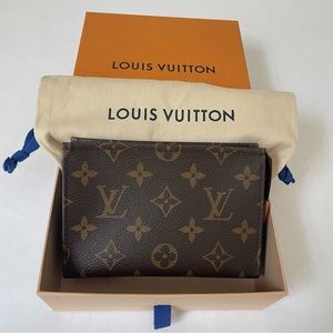 Louis Vuitton Monogram Toiletry Pouch 15